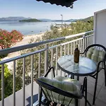 Mediterranean Seaside - Deak Apartment