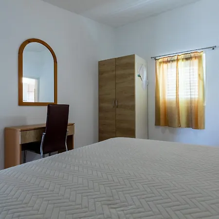 Apartment Mediterranean Seaside - Deak Drače