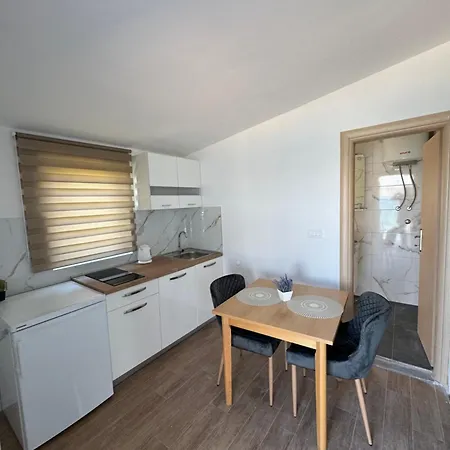 Mediterranean Seaside - Deak * Drače