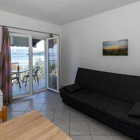 Mediterranean Seaside - Deak