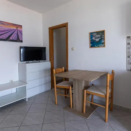 Διαμέρισμα Mediterranean Seaside - Deak