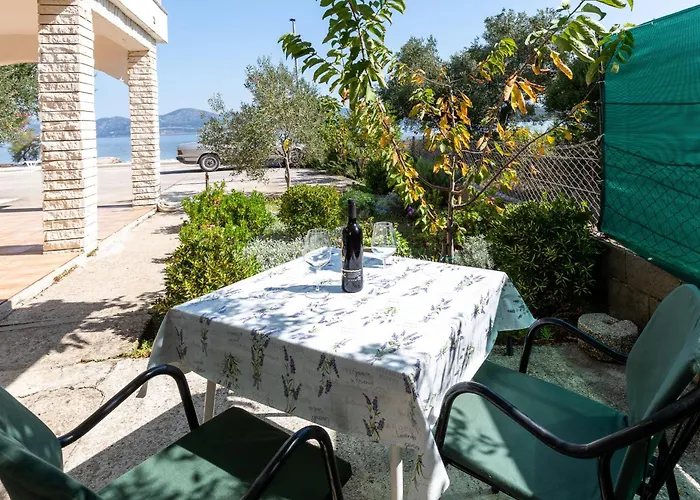 Mediterranean Seaside - Deak *