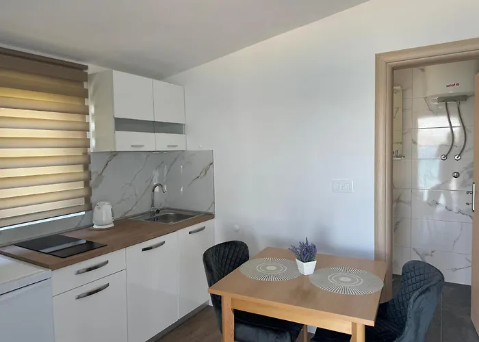 דירה Mediterranean Seaside - Deak