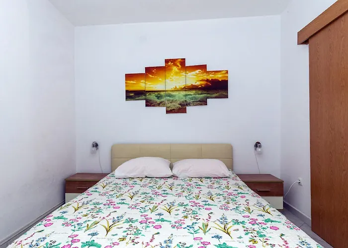 Mediterranean Seaside - Deak דירה Drače