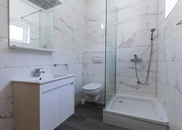 Mediterranean Seaside - Deak דירה