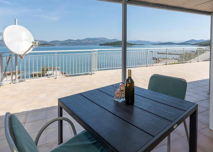 דירה Mediterranean Seaside - Deak