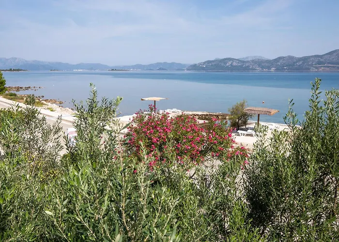 Mediterranean Seaside - Deak *