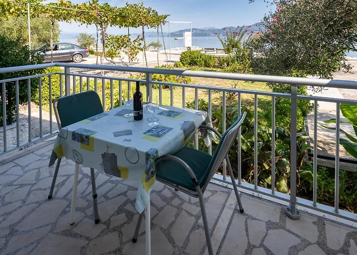 Mediterranean Seaside - Deak *